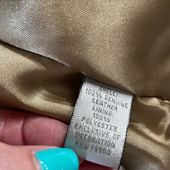 Chico’s Size 2 (12/14) Gold Leather 3/4 Sleeve Jacket. Fully Lined. - Picture 9 of 11